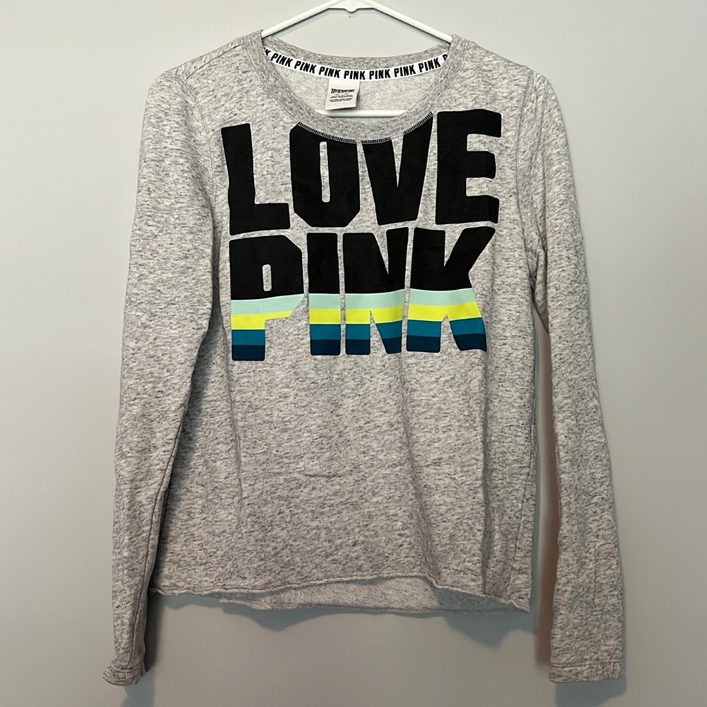 Pink crew neck sweatshirt